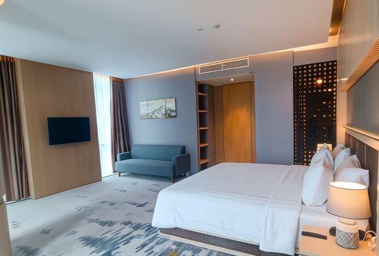 Гостиница BiglandOtel Sentul - Suites and Convention