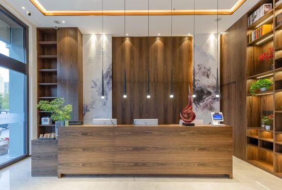Yixiyun Hotel (Qihe Wanda Branch)
