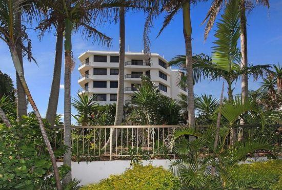 Hotel Spindrift on the Beach - Absolute Beachfront
