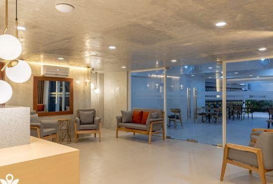 Гостиница IHotel Uptown BGC