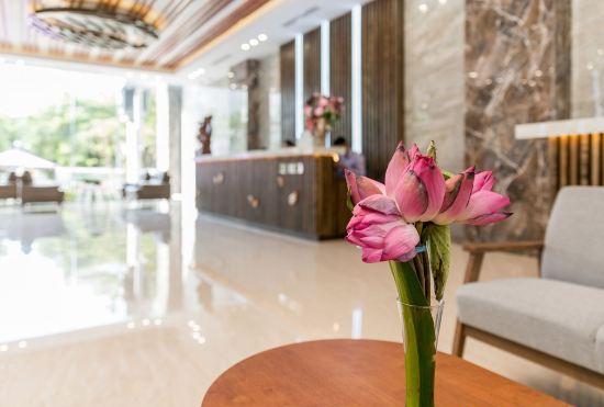 Aria Grand Hotel & Spa