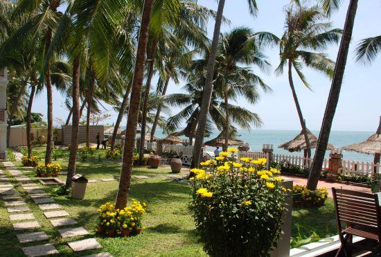 Hotel Canary Beach Resort