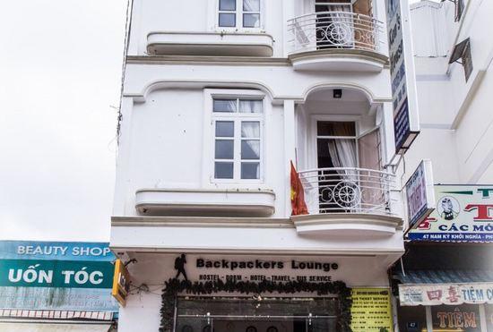 Ken's Backpackers Hotel