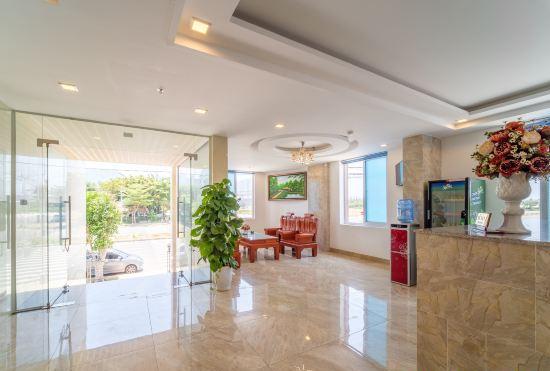 Capital O 215 An Duc Hotel Da Nang