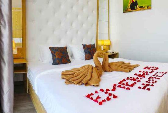 Emerald Ocean Hotel