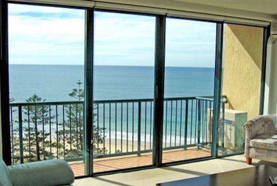 Гостиница Peninsular Beachfront Resort