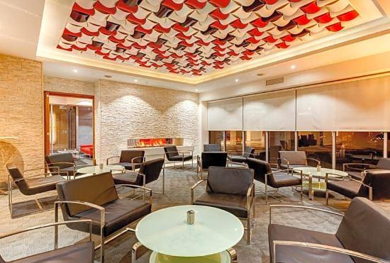 Гостиница Mantra Charles Hotel Launceston