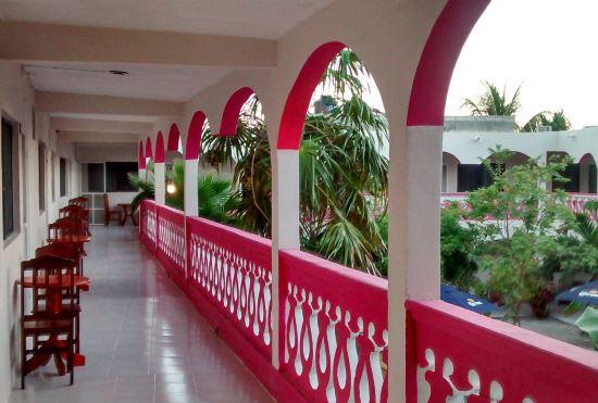 Гостиница Hotel Los Arcos Holbox