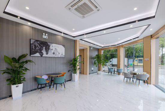 Yiyi Chain Hotel (Shangrao Wannian Jinhu Park Branch)