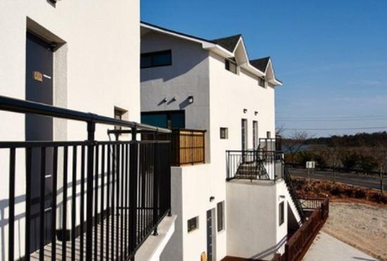 Гостиница Sacheon Bito Pension