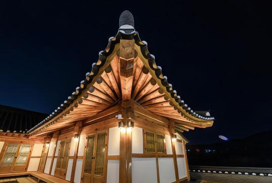 Hotel Gyeongju Hwarangroo