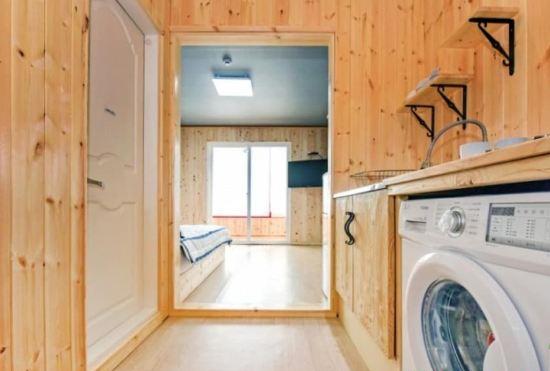Гостиница Goseong Hayanpado Pension