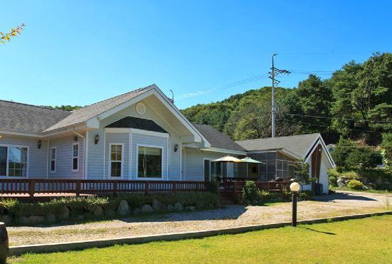 Hotel Yangpyeong Sansugol Pension