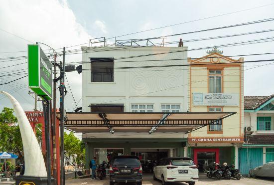 Urbanview Hotel Bong Gajah Lampung