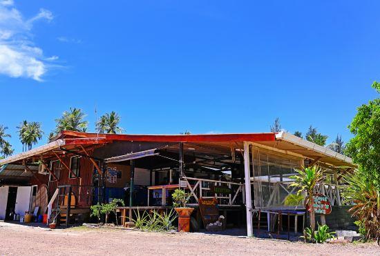 Гостиница Spot on 93510 Penginapan Melati Tanjung