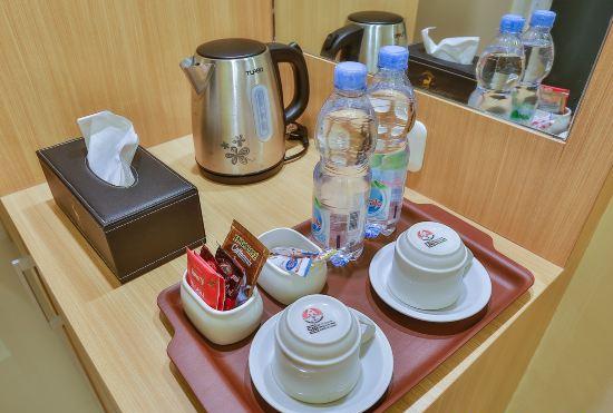 Гостиница The Horizontal Hotel Pacitan