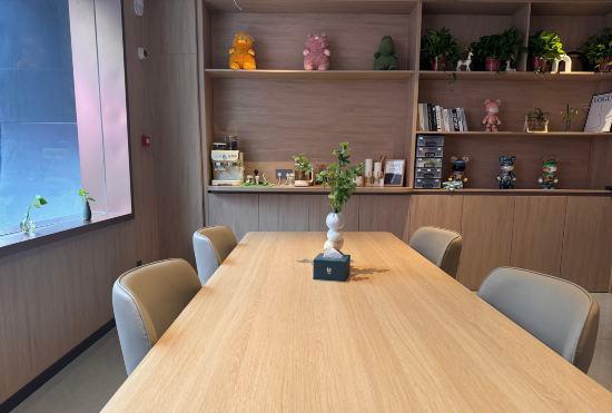 IU Hotel（4.0Ashishiquan Ancient Street Sakura Midfield Store)