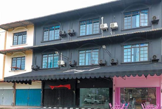 Гостиница RedDoorz Plus Near Batam City Square