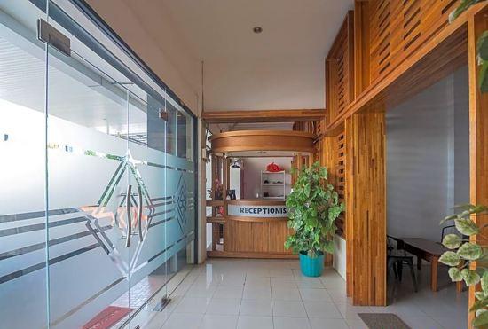 Hotel RedDoorz Near Gajah Mada Pontianak
