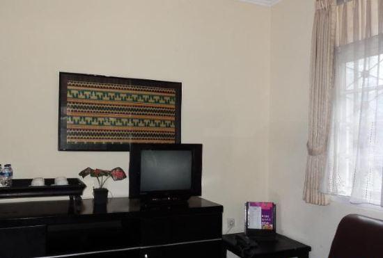 Hotel Cisarua Indah Cottage
