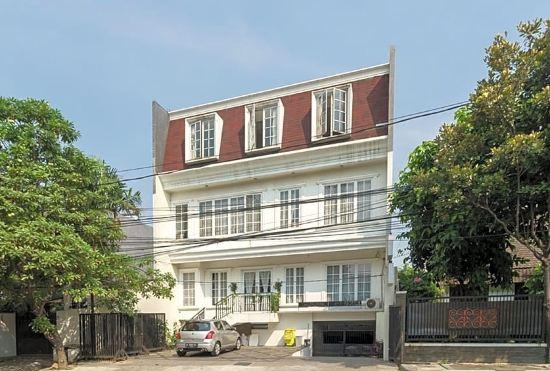 Hotel RedDoorz Syariah Plus Near Pancoran 2