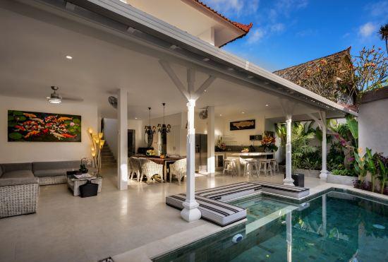 Гостиница Ozamiz Villa Seminyak by Bali Villas R Us