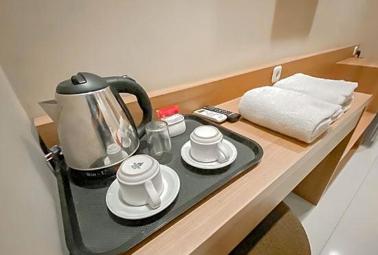 Hotel RedDoorz Premium @ Griya Inkoppabri Cisarua Puncak