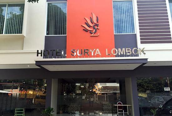 Гостиница Hotel Surya Lombok