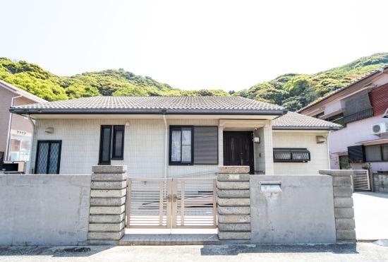 Гостиница Awaji Seaside Resort in Sumoto