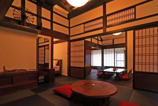 Hotel Minatomachi No Yado Yashio