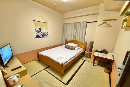 Гостиница 2 Minutes Walk from Awa Odori Performance Hall IN