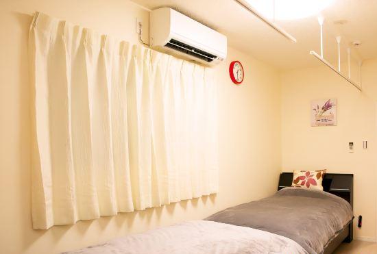 Гостиница 5 Minutes from Nishioji Station Mobile Wifi