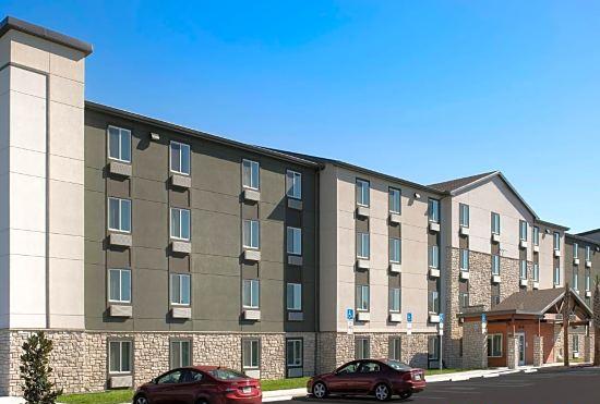 Гостиница Extended Stay America Select Suites - Tampa - Brandon - East