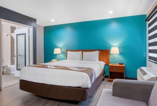 Гостиница Quality Inn Near Hollywood Walk of Fame