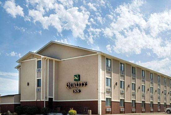 Гостиница Quality Inn I-70 at Wanamaker