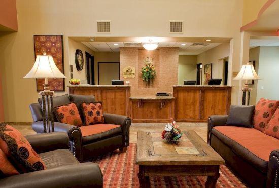 Гостиница Legacy Inn & Suites