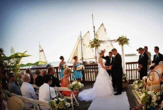 Hotel Ocean Key Resort & Spa, a Noble House Resort
