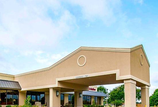 Hotel Clarion Inn & Suites Dothan South