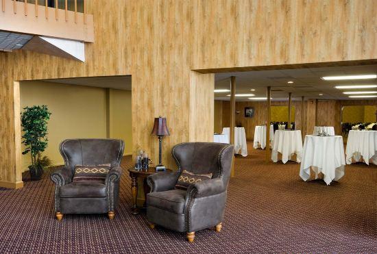 Гостиница Lake Okoboji Resort and Conference Center