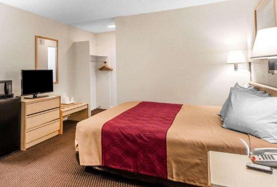 Гостиница Econo Lodge Downtown