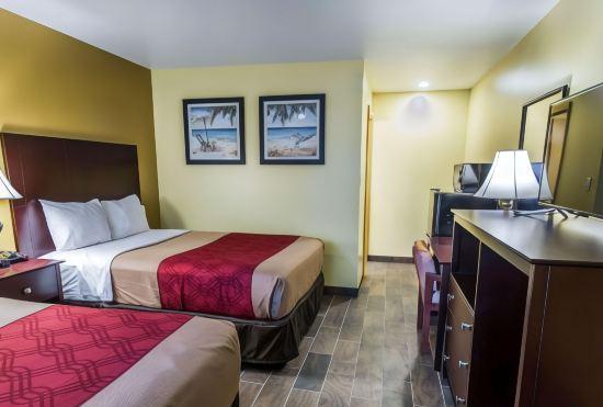 Гостиница Econo Lodge Cocoa Beach - Near the Port