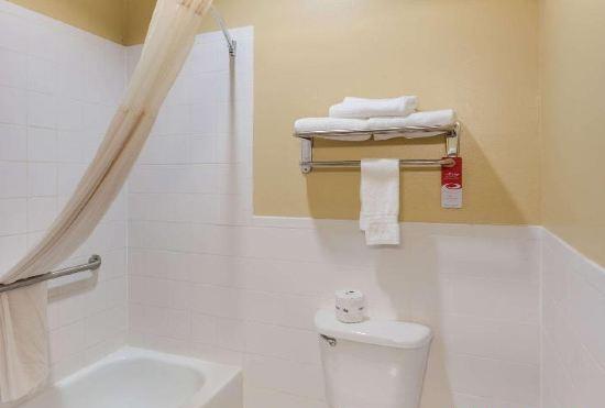 Гостиница Econo Lodge Lubbock I-27