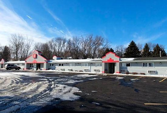 Hotel Red Carpet Inn Windom