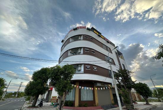 OYO 1199 Dung Quyen Hotel