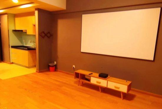 Jisu E-sports Film Hotel (Zhengding Convention and Exhibition Center)