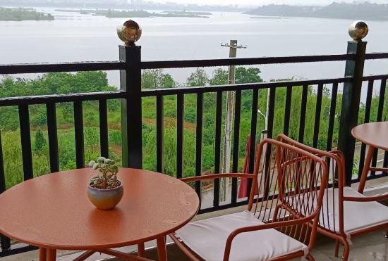 Гостиница Shiyan Susu Homestay
