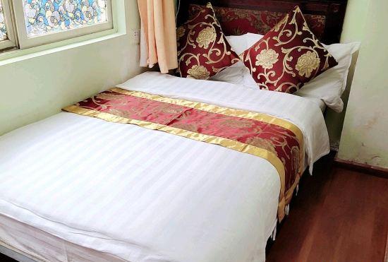Гостиница Kangding Jiahui Holiday Business Inn