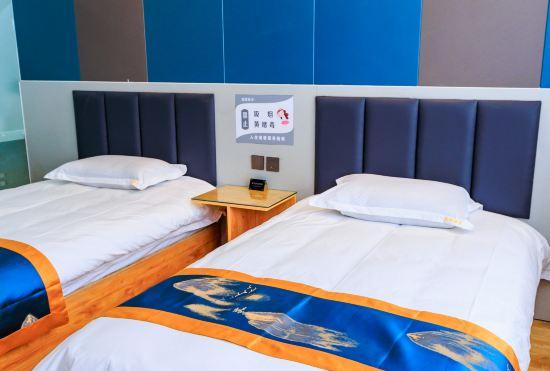 Yiming Hotel