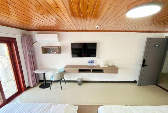 Hotel Sanqingshan SSJ Homestay