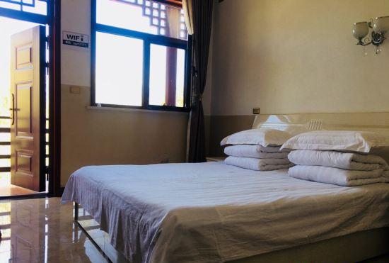 Гостиница Lingshi Wangjia Courtyard 22 Inn